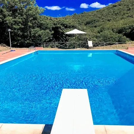 Villa Vallocchia - Sleeps 18 Exclusive Poolgrounds 5 Villa *
