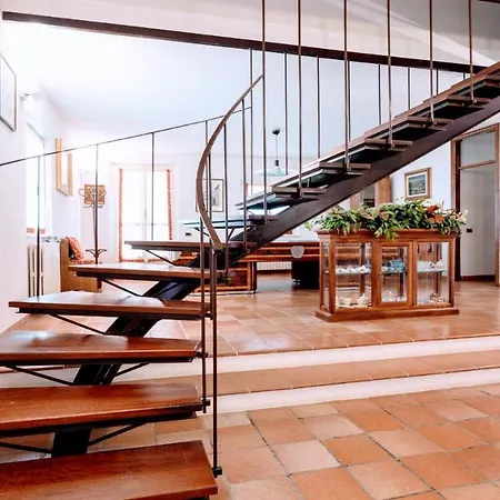 Villa Vallocchia - Sleeps 18 Exclusive Poolgrounds 5 *