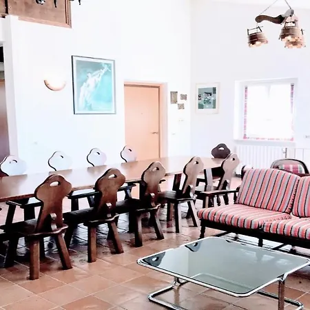Villa Vallocchia - Sleeps 18 Exclusive Poolgrounds 5 Villa *