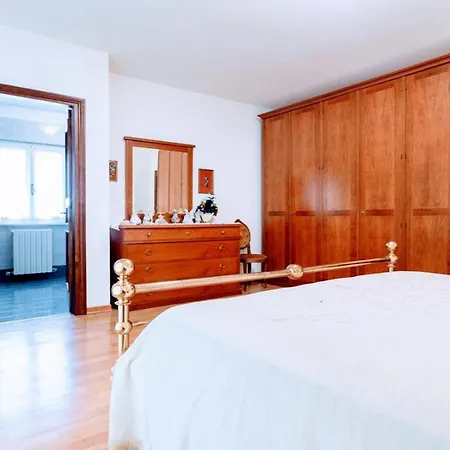 Villa Villa Vallocchia - Sleeps 18 Exclusive Poolgrounds 5 *